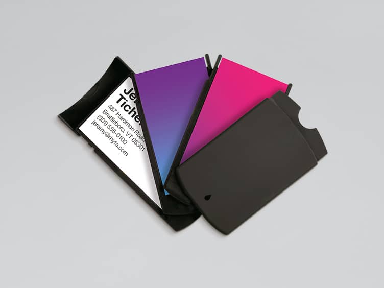 Porta tarjetas: una solución elegante con un diseño fino para tu día a día